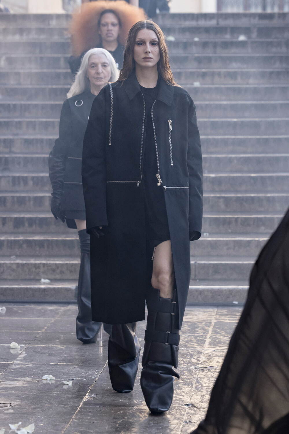 リック・オウエンス(Rick Owens) 2025年春夏ウィメンズコレクション  - 写真10