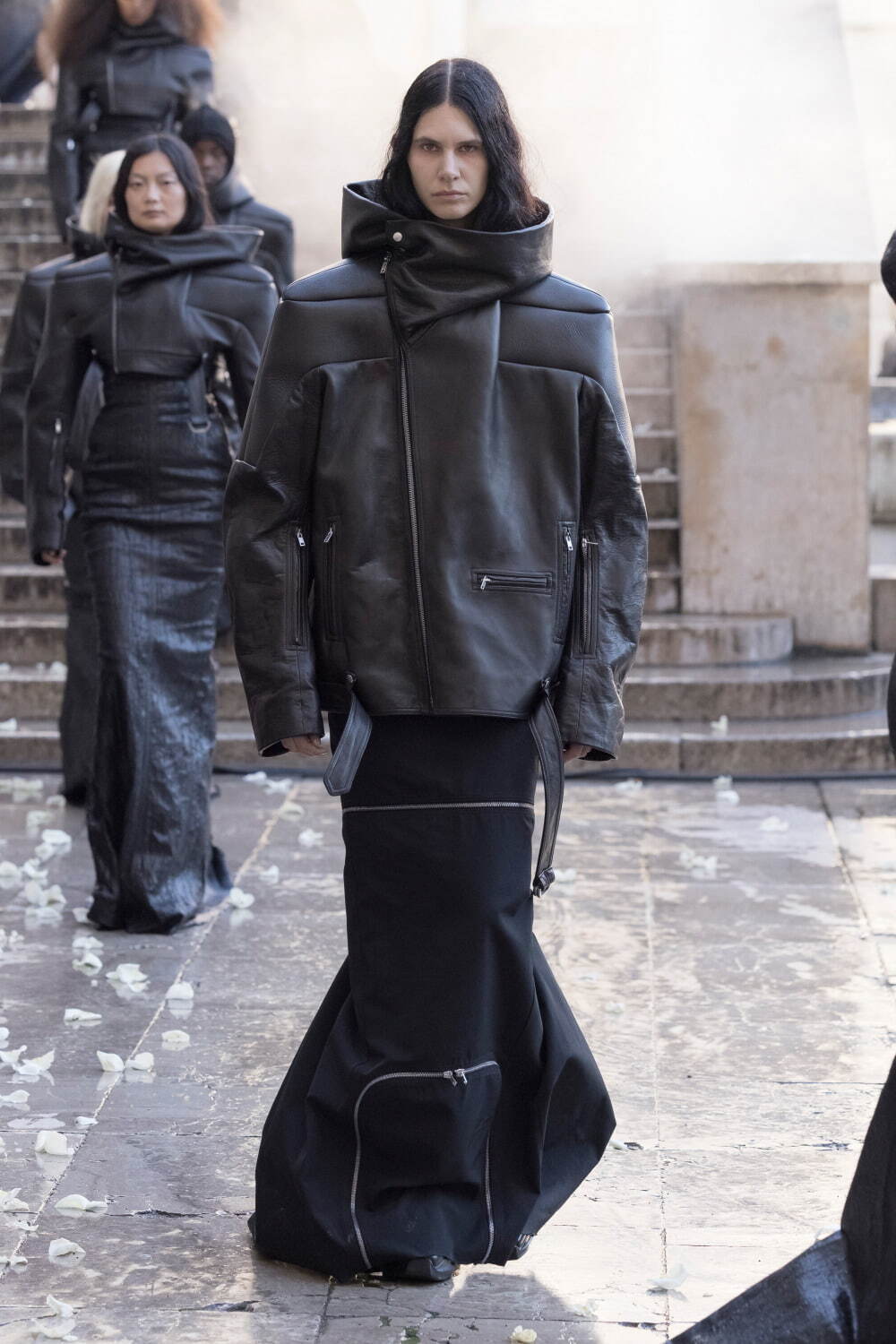 リック・オウエンス(Rick Owens) 2025年春夏ウィメンズコレクション  - 写真27