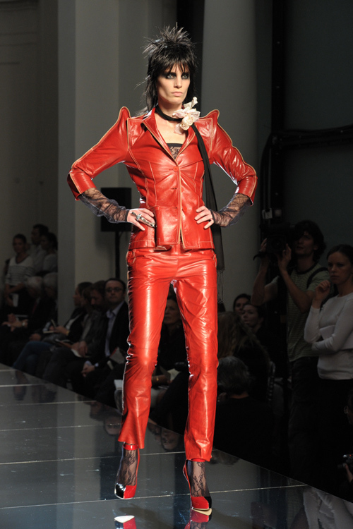 ジャンポール・ゴルチエ(JEAN PAUL GAULTIER) 2011年春夏ウィメンズコレクション  - 写真17