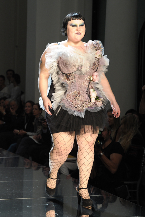 ジャンポール・ゴルチエ(JEAN PAUL GAULTIER) 2011年春夏ウィメンズコレクション  - 写真66