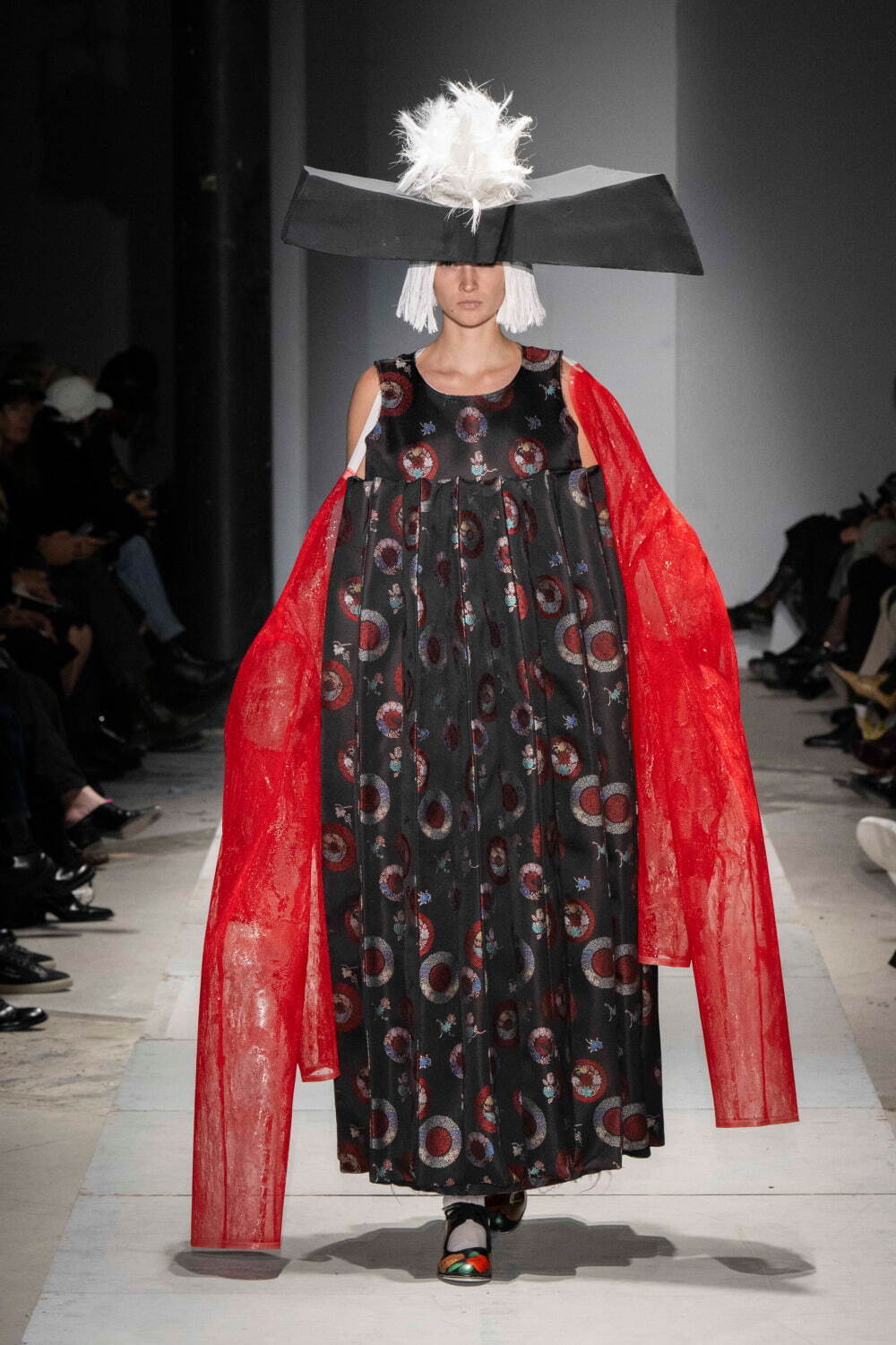 コム デ ギャルソン(COMME des GARÇONS) 2025年春夏ウィメンズコレクション  - 写真10