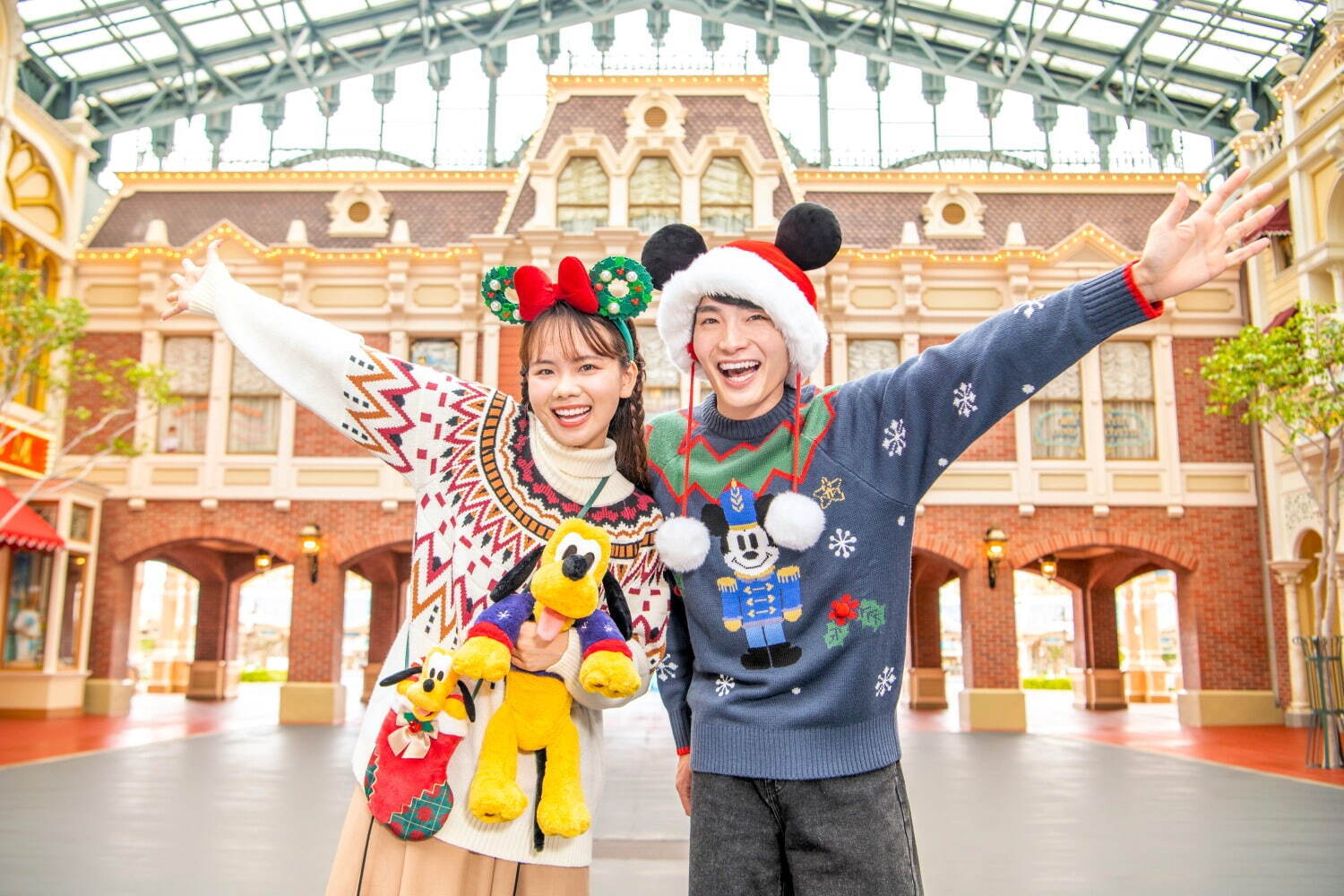 東京ディズニーリゾート24年クリスマス限定グッズ＆メニュー、妖精“リルリンリン”のカチューシャやウェア｜写真121