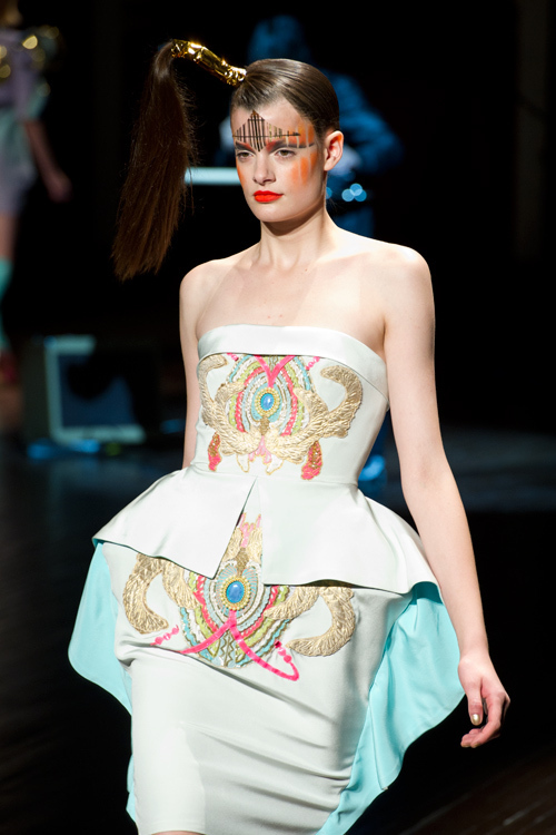 マニッシュ アローラ 2011年春夏<span>コレクション</span> - 写真17