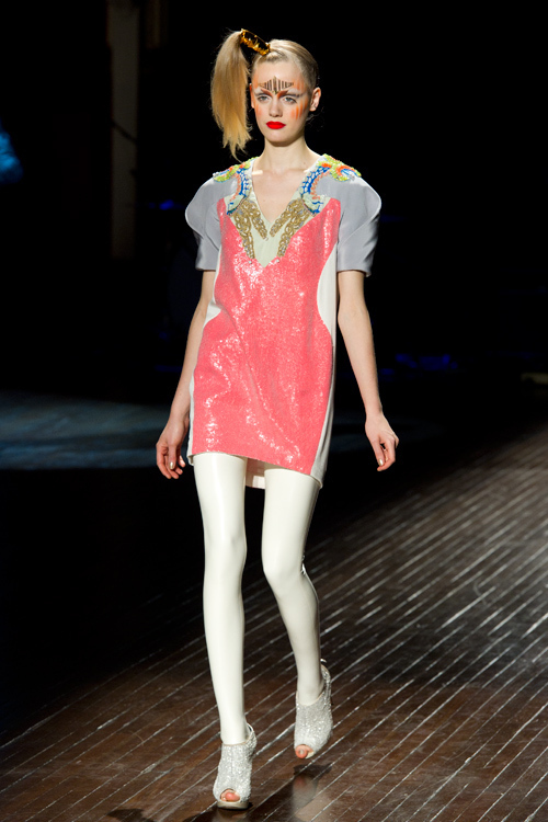 マニッシュ アローラ 2011年春夏<span>コレクション</span> - 写真28