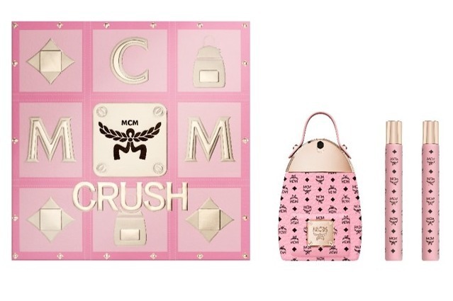 「MCM クラッシュ ホリデー ギフトセット」15,400円＜限定品＞