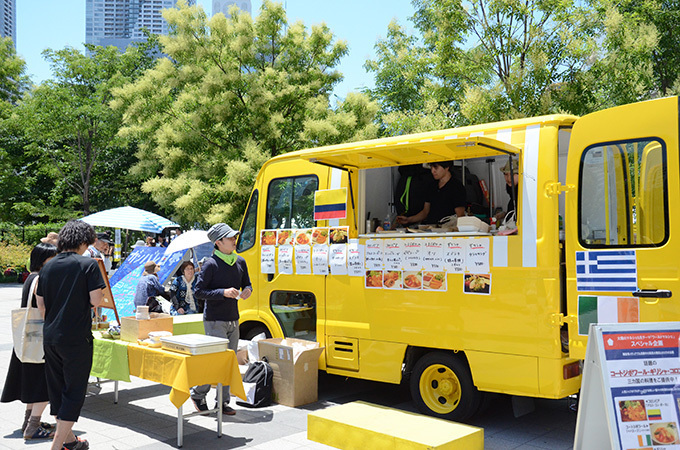 リサとガスパールが都市型市場「太陽のマルシェ」とコラボ！カレー販売やワークショップ開催｜写真14