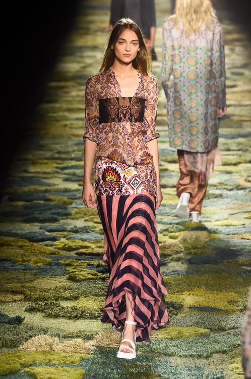 ドリス ヴァン ノッテン(DRIES VAN NOTEN) 2015年春夏ウィメンズコレクション  - 写真25