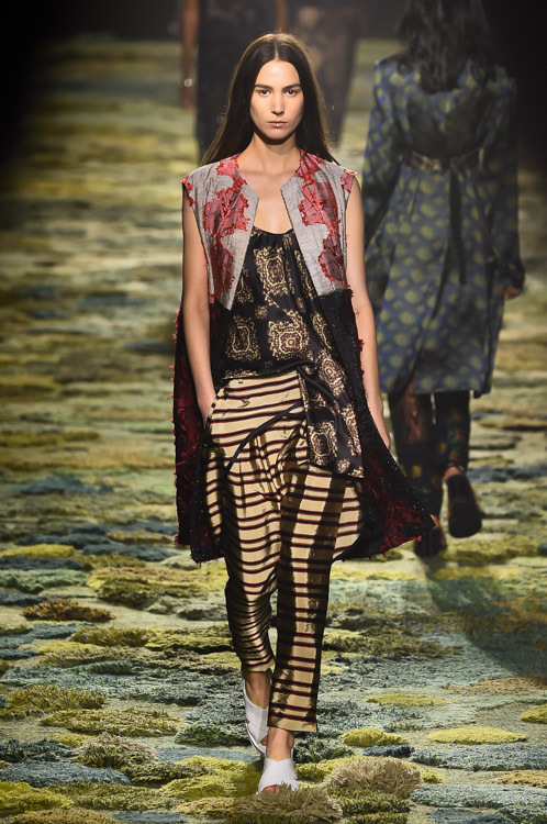 ドリス ヴァン ノッテン(DRIES VAN NOTEN) 2015年春夏ウィメンズコレクション  - 写真62