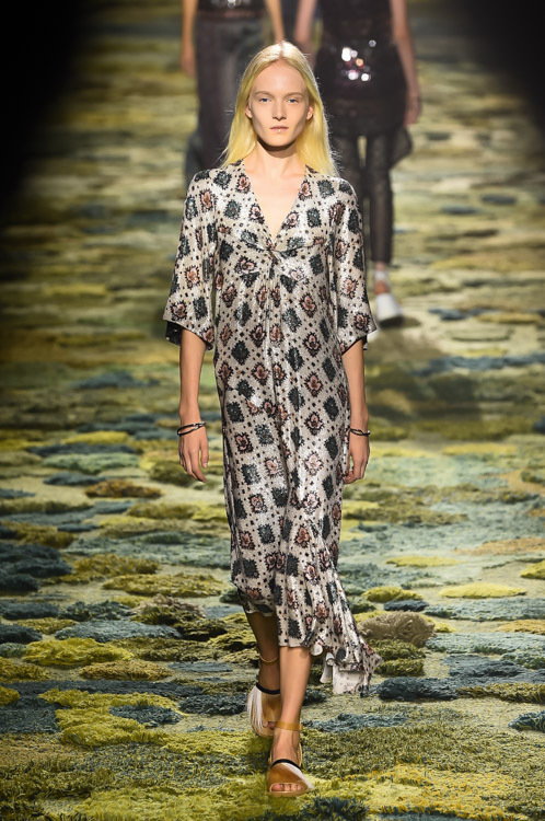 ドリス ヴァン ノッテン(DRIES VAN NOTEN) 2015年春夏ウィメンズコレクション  - 写真75