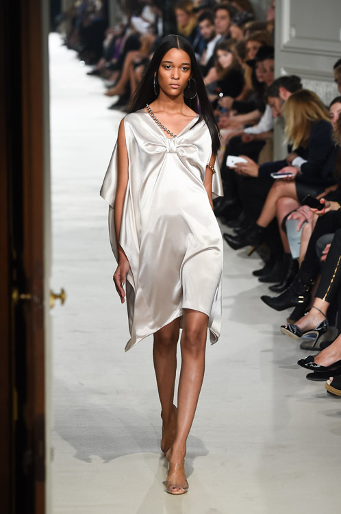 アレクシ・マビーユ(ALEXIS MABILLE) 2015年春夏ウィメンズコレクション  - 写真31