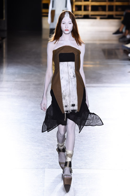 リック・オウエンス(Rick Owens) 2015年春夏ウィメンズコレクション  - 写真14