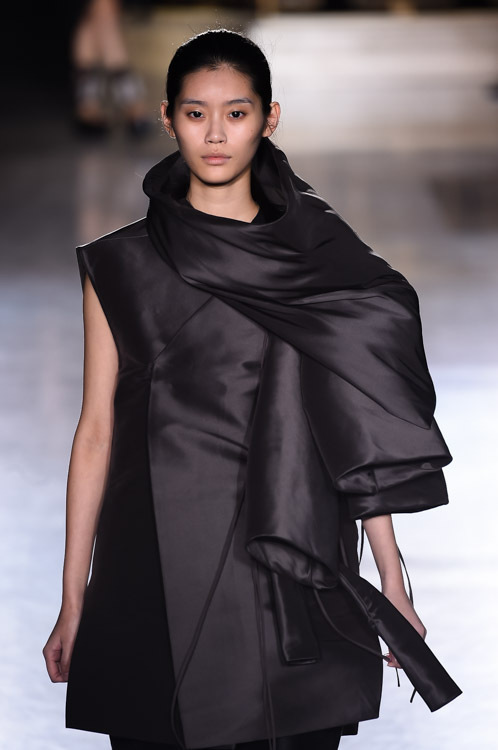 リック・オウエンス(Rick Owens) 2015年春夏ウィメンズコレクション  - 写真68