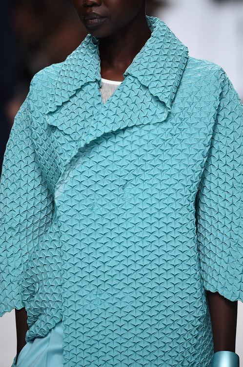 イッセイ ミヤケ(ISSEY MIYAKE) 2015年春夏ウィメンズコレクション ディテール - 写真17