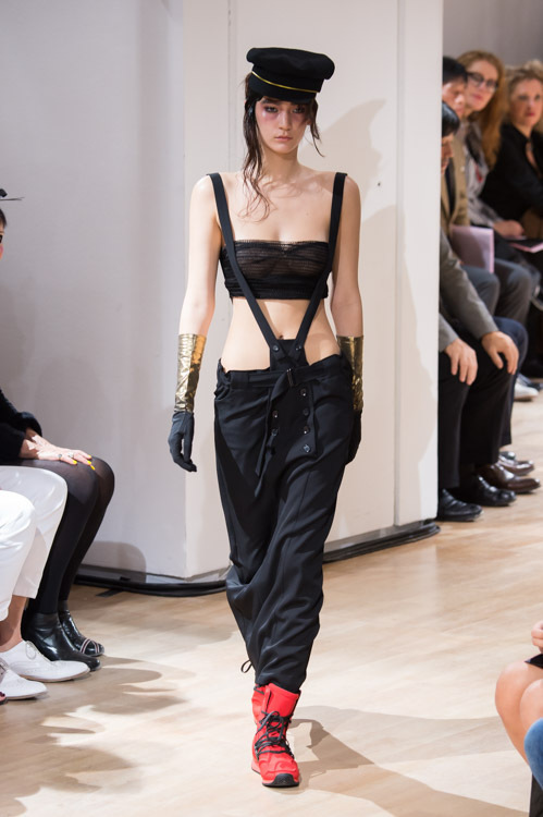 ヨウジヤマモト(Yohji Yamamoto) 2015年春夏ウィメンズコレクション  - 写真38