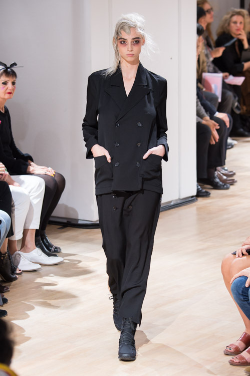 ヨウジヤマモト(Yohji Yamamoto) 2015年春夏ウィメンズコレクション  - 写真68