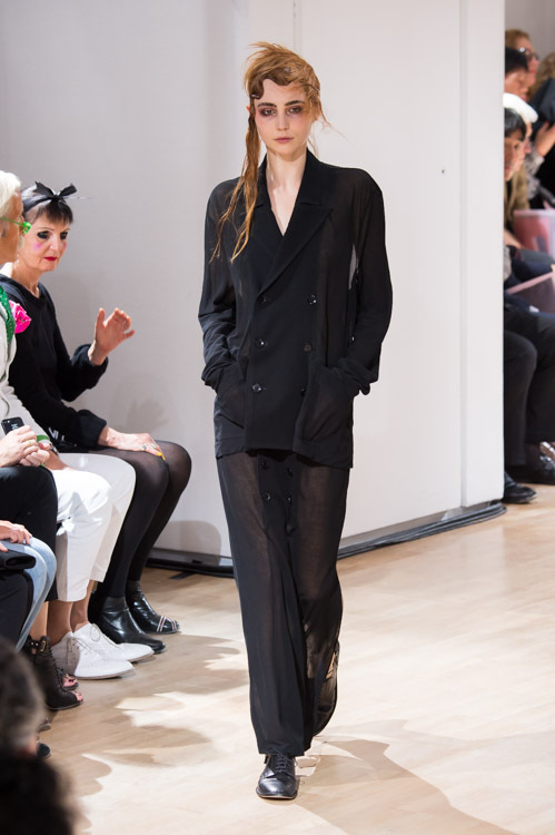 ヨウジヤマモト(Yohji Yamamoto) 2015年春夏ウィメンズコレクション  - 写真90