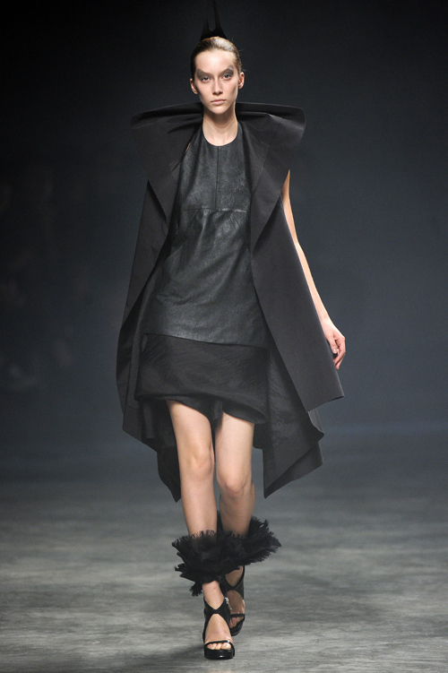 リック・オウエンス(Rick Owens) 2011年春夏ウィメンズコレクション  - 写真22