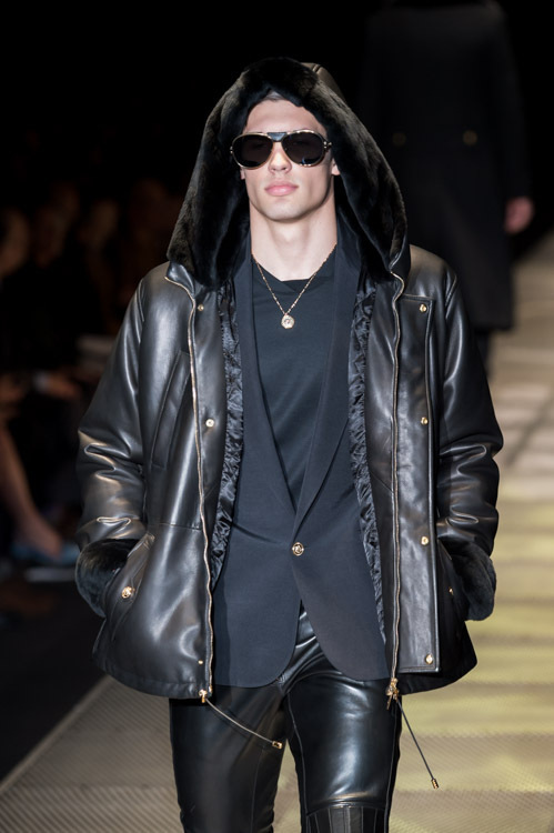 ヴェルサーチェ(VERSACE) 2015-16年秋冬メンズコレクション  - 写真17