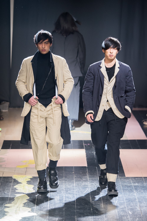 ヨウジヤマモト(Yohji Yamamoto) 2015-16年秋冬メンズコレクション  - 写真28