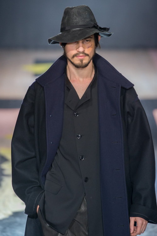 ヨウジヤマモト(Yohji Yamamoto) 2015-16年秋冬メンズコレクション  - 写真49