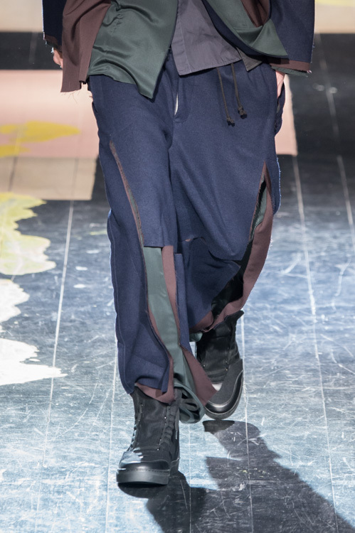 ヨウジヤマモト(Yohji Yamamoto) 2015-16年秋冬メンズコレクション  - 写真74