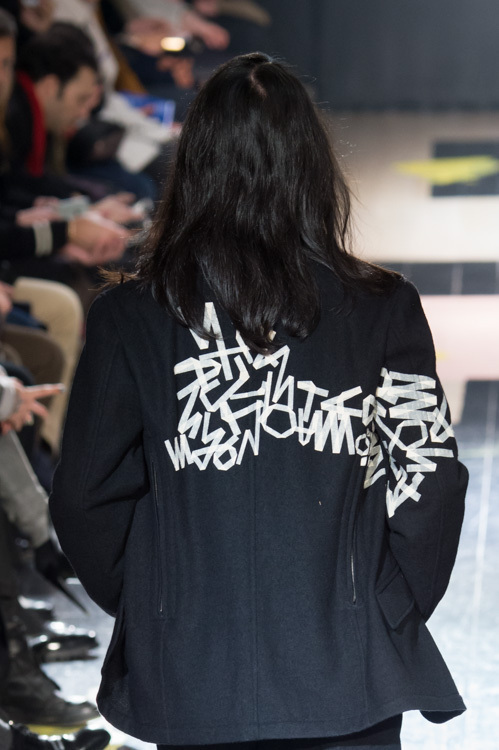 ヨウジヤマモト(Yohji Yamamoto) 2015-16年秋冬メンズコレクション  - 写真86