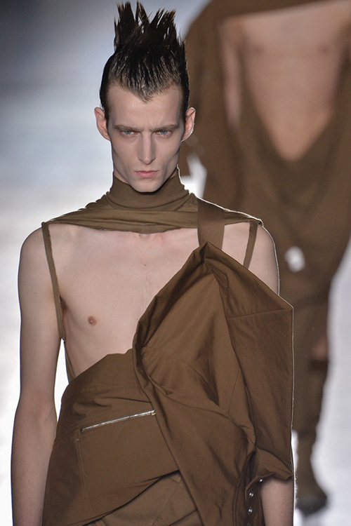 リック・オウエンス(Rick Owens) 2015-16年秋冬メンズコレクション  - 写真47