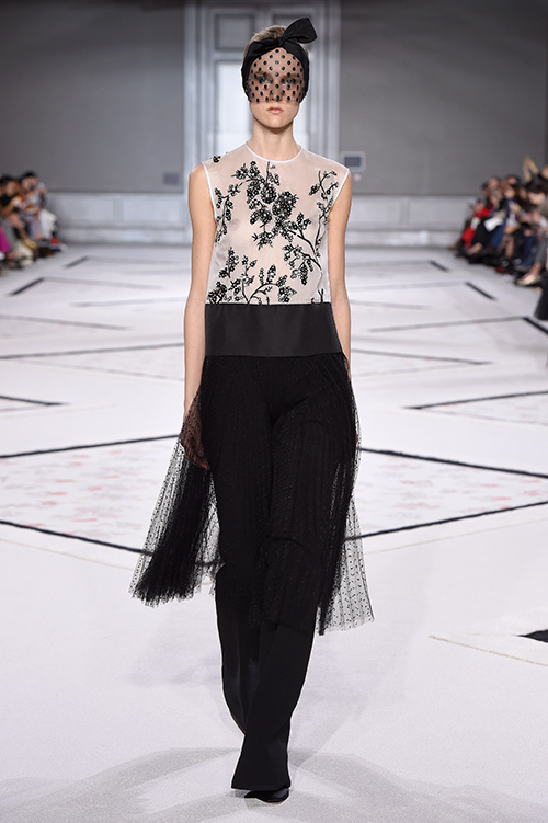 ジャンバティスタ ヴァリ オートクチュール(GiAMBATTiSTA VALLi Haute Couture) 2015年春夏ウィメンズコレクション  - 写真3