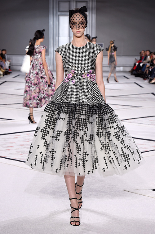 ジャンバティスタ ヴァリ オートクチュール(GiAMBATTiSTA VALLi Haute Couture) 2015年春夏ウィメンズコレクション  - 写真12