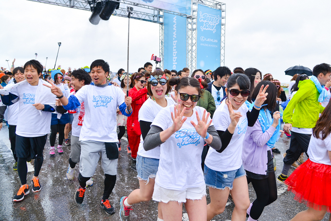 日本初、泡まみれになって走るランイベント「バブルラン」愛知、大阪に続き幕張で開催決定｜写真26