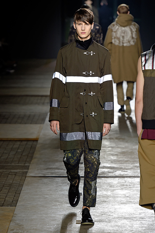 ドリス ヴァン ノッテン(DRIES VAN NOTEN) 2015-16年秋冬メンズコレクション  - 写真13