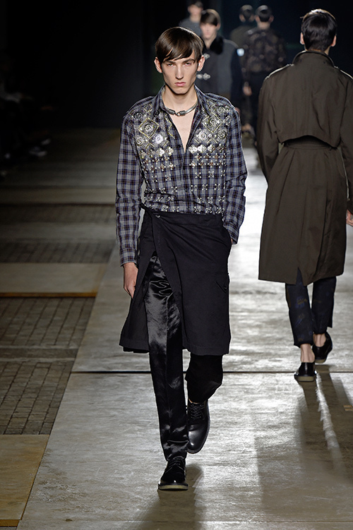 ドリス ヴァン ノッテン(DRIES VAN NOTEN) 2015-16年秋冬メンズコレクション  - 写真16