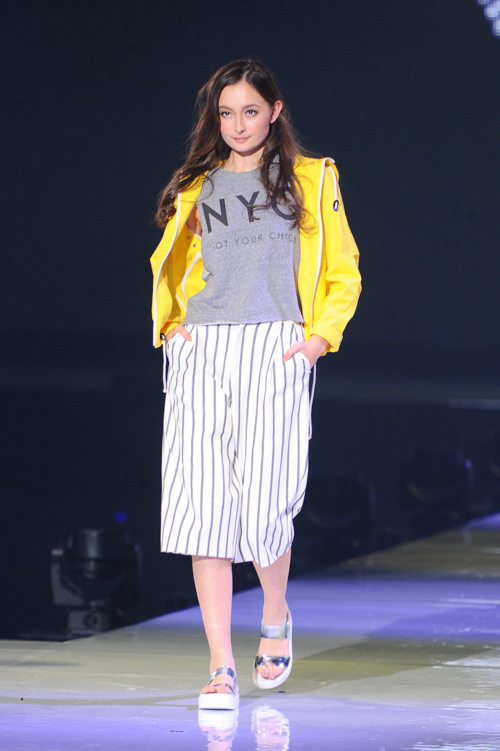 東京ランウェイ 2015SS 3rdステージ - 石田ニコルがセクシーなランジェリー姿披露｜写真33