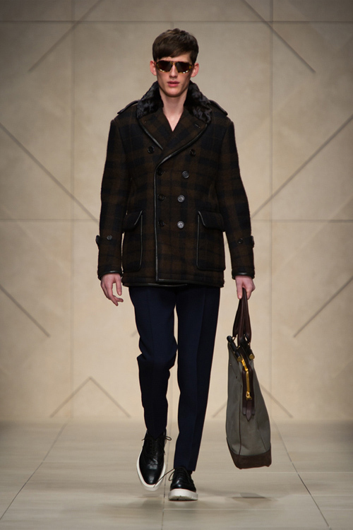 バーバリープローサム(Burberry Prorsum) 2011-12年秋冬メンズコレクション  - 写真22