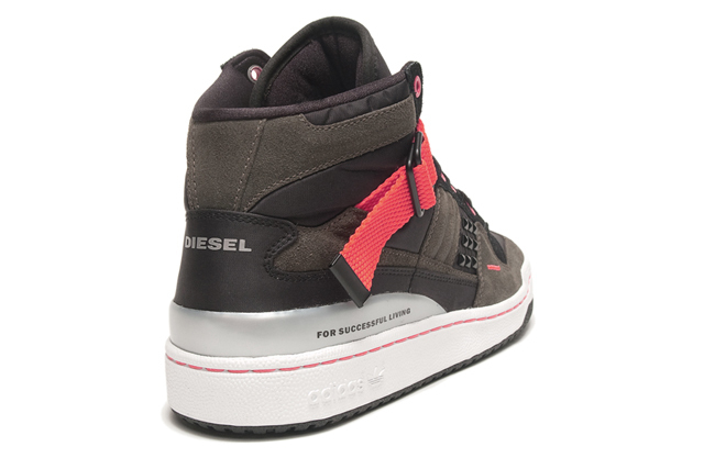 DIESEL x adidas Originals、全世界で1万足限定、コラボスニーカー発売｜写真4