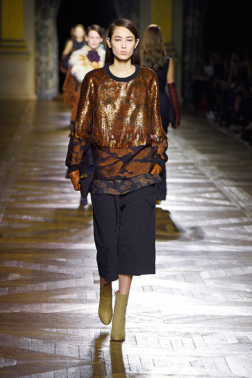 ドリス ヴァン ノッテン(DRIES VAN NOTEN) 2015-16年秋冬ウィメンズコレクション  - 写真24