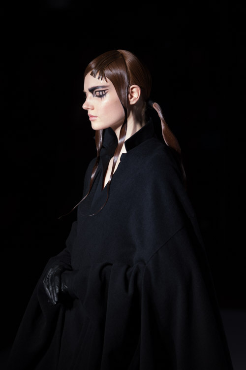 ヨウジヤマモト(Yohji Yamamoto) 2015-16年秋冬ウィメンズコレクション  - 写真89