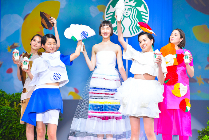 スターバックス(Starbucks Coffee) フルーツ-オン-トップ-ヨーグルト｜写真8