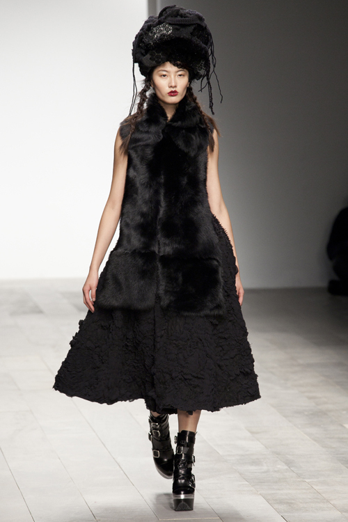 ジョン ロシャ(JOHN ROCHA) 2011-12年秋冬ウィメンズ&メンズコレクション シルエット - 写真8