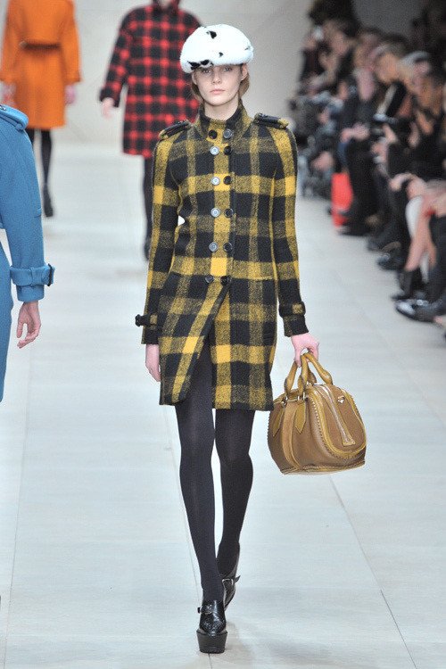 バーバリープローサム(Burberry Prorsum) 2011-12年秋冬ウィメンズ&メンズコレクション  - 写真15