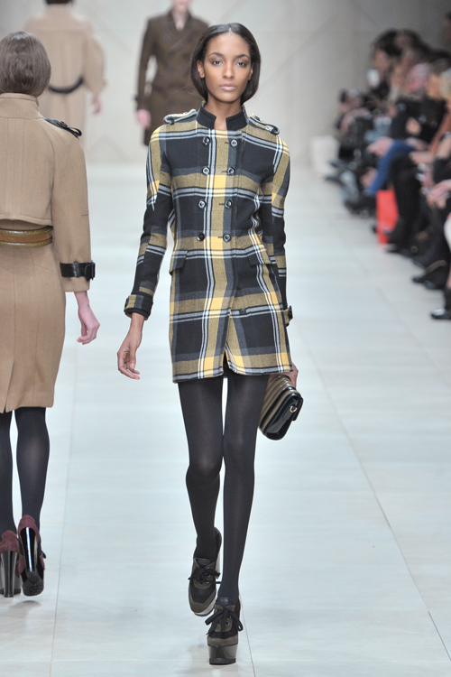 バーバリープローサム(Burberry Prorsum) 2011-12年秋冬ウィメンズ&メンズコレクション  - 写真36