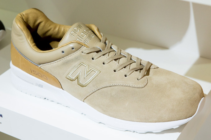 ニューバランス(New Balance) CRT300H WR996｜写真96