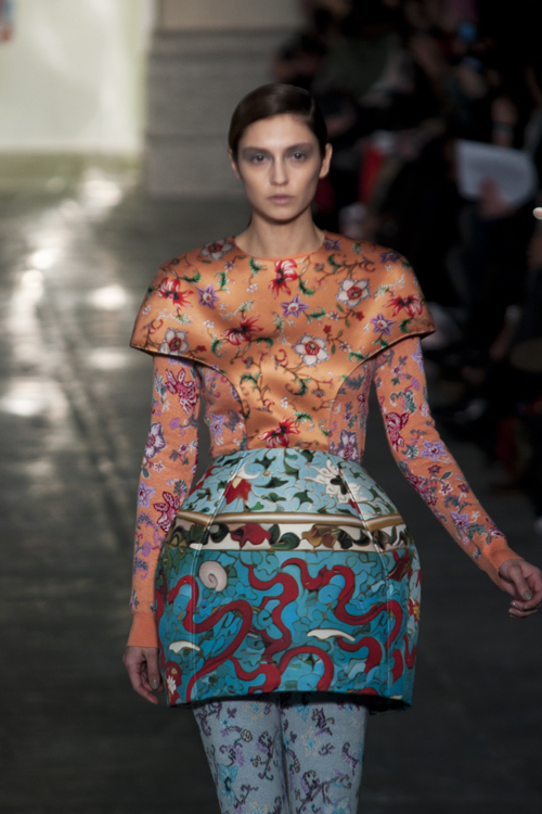 メアリー カトランズ(Mary Katrantzou) 2011-12年秋冬ウィメンズコレクション  - 写真3