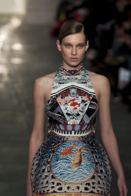 メアリー カトランズ(Mary Katrantzou) 2011-12年秋冬ウィメンズコレクション  - 写真7