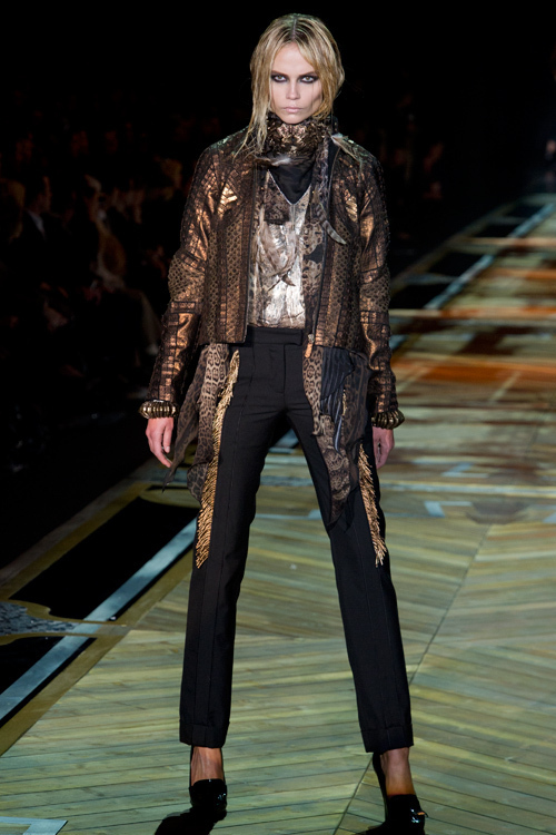 ロベルト カヴァリ(roberto cavalli) 2011-12年秋冬ウィメンズコレクション  - 写真4