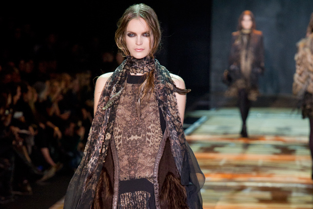 ロベルト カヴァリ(roberto cavalli) 2011-12年秋冬ウィメンズコレクション  - 写真1