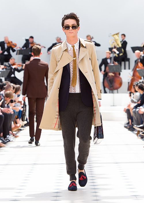 バーバリープローサム(Burberry Prorsum) 2016年春夏メンズコレクション  - 写真4