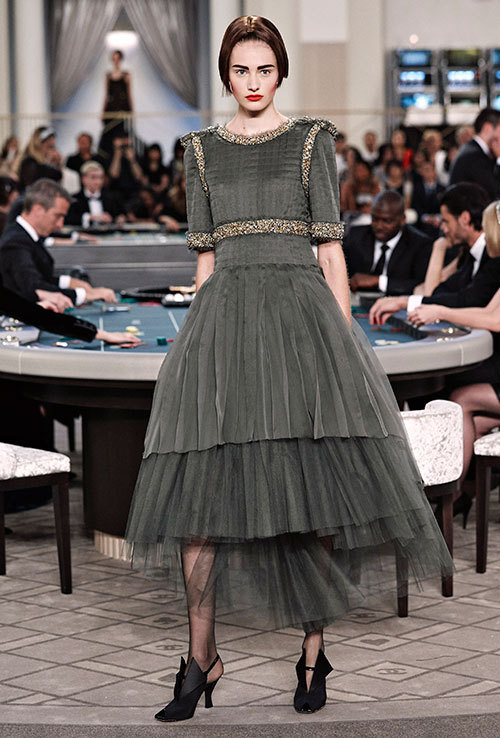 シャネル オートクチュール(CHANEL Haute Couture) 2015-16年秋冬ウィメンズコレクション  - 写真51