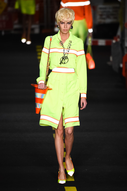 モスキーノ(MOSCHINO) 2016年春夏ウィメンズコレクション  - 写真9