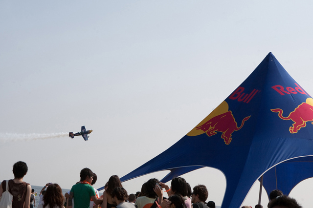 日本の砂浜で、2万人が熱狂する伝説のビーチパーティ「BIG BEACH FESTIVAL‘11」｜写真5